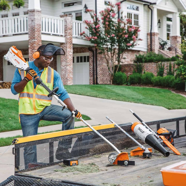 Stihl KMA135R and attachment